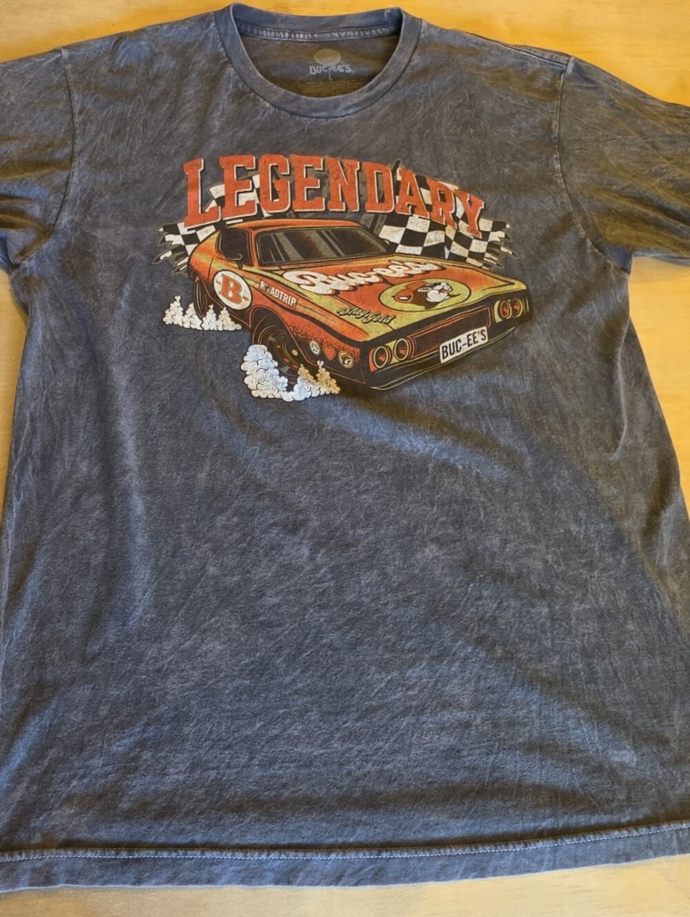 Buc-ee's Legendary Racing T-Shirt Mens Large Gray Acid Mineral Wash Race Car